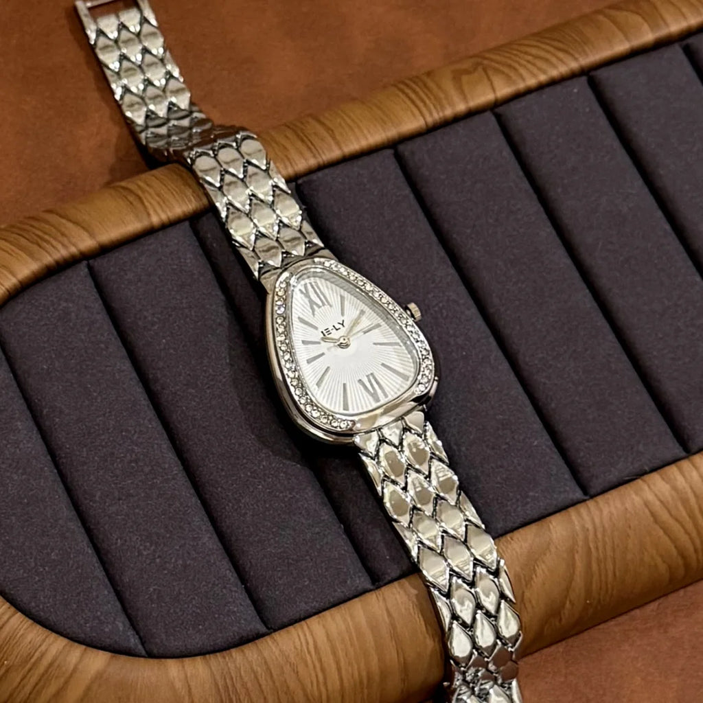 Luxury Women Watches Brand Quartz Fashion Ladies Snake Rhinestones Wristwatch Girls Gifts Elegant Clock Relogio Feminino