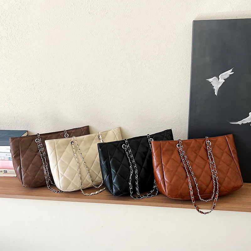 2025 Cross-Border New Arrival: Versatile Everyday Shoulder Bag Lolita Quilted Design - Effortlessly Stylish Authentic Matte