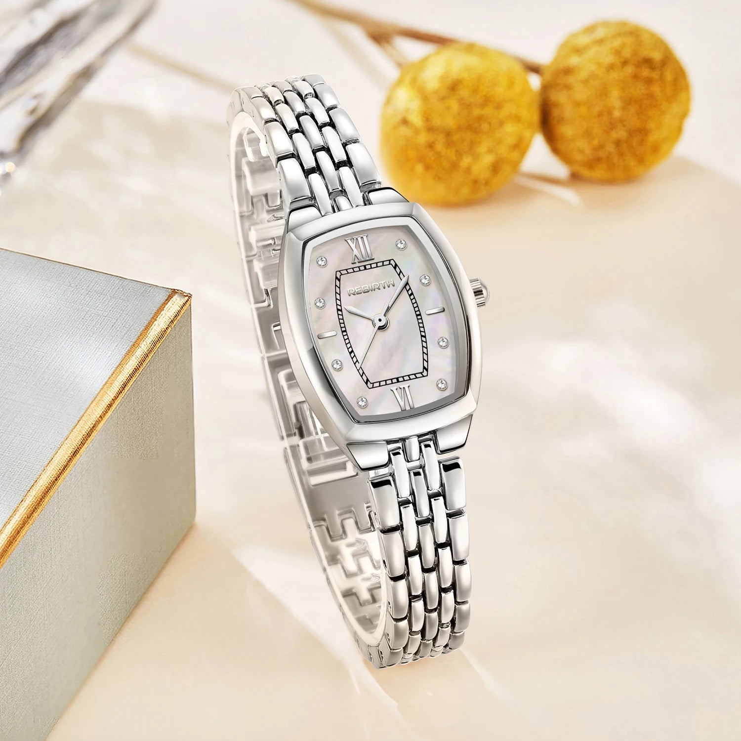 Elegant and Versatile Stainless Steel Strap Business Simple Barrel-Shaped Quartz Watch as a Gift