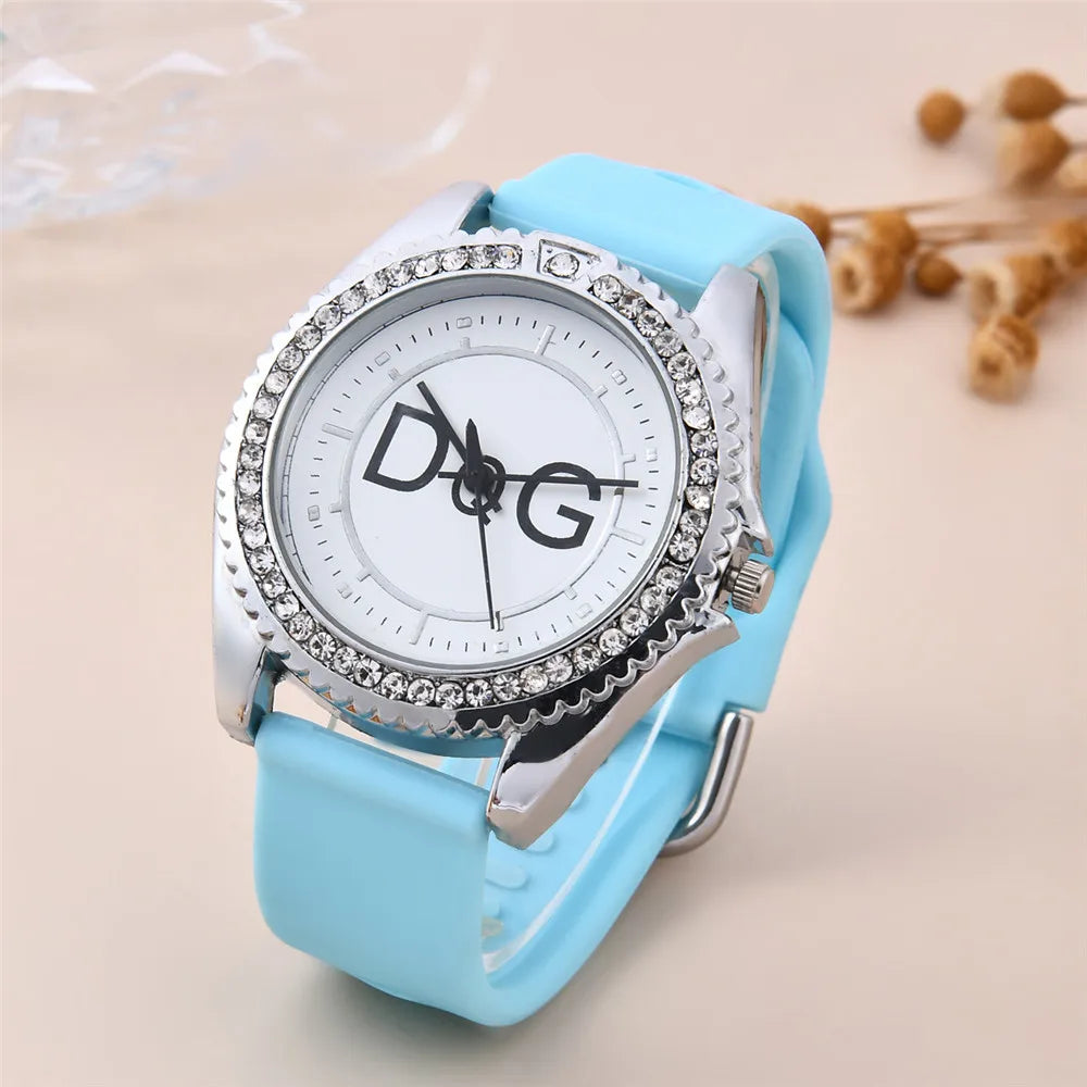 Luxury Brand DQG Women's Watch Leather Strap Rhinestone Inlay Dial Fashion Quartz Watch for Women Gift Clock