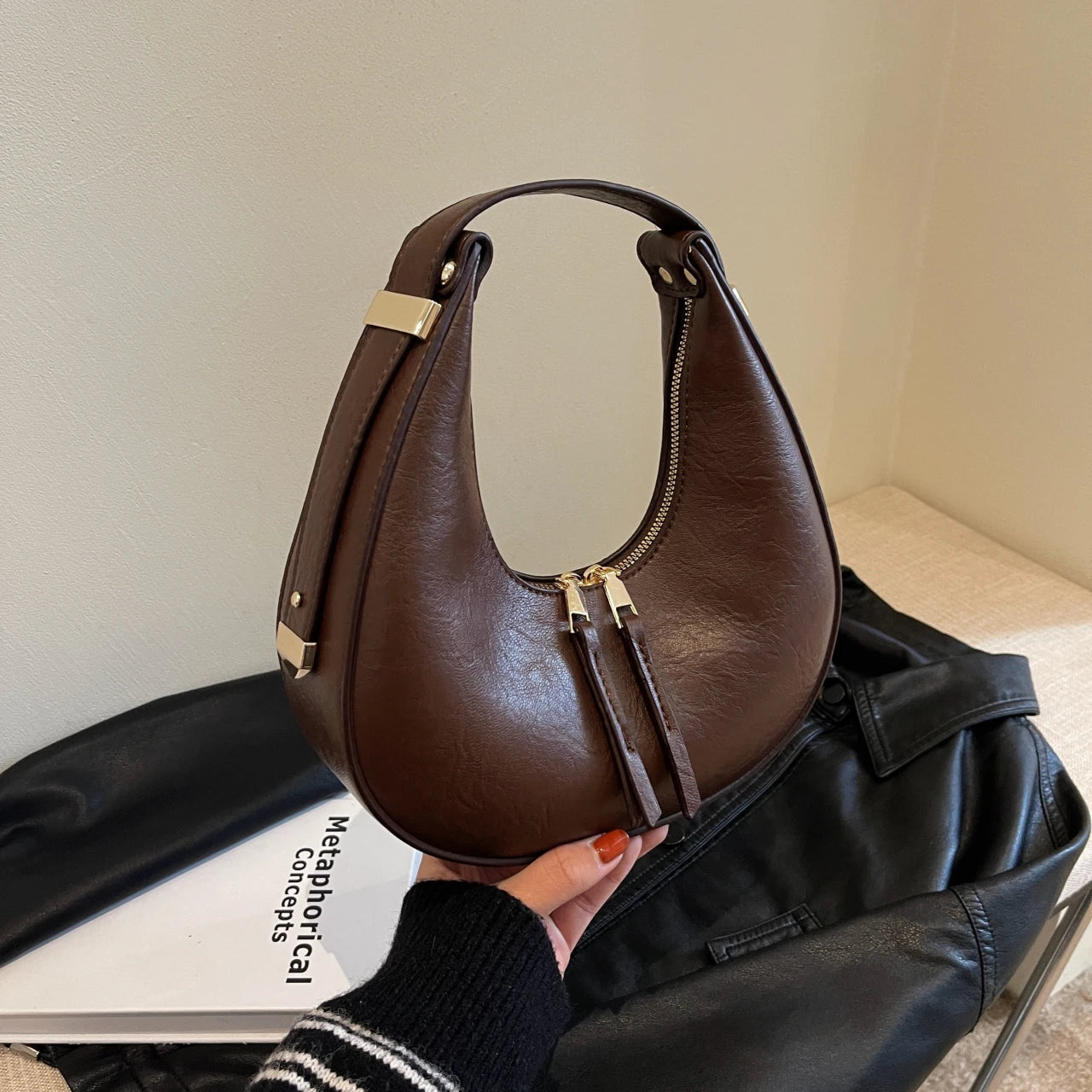 Retro Simple Solid Color Women's Commuter Crescent Bag 2025 High Quality PU Shoulder Bag Elegant High End Bag Сумка Женская