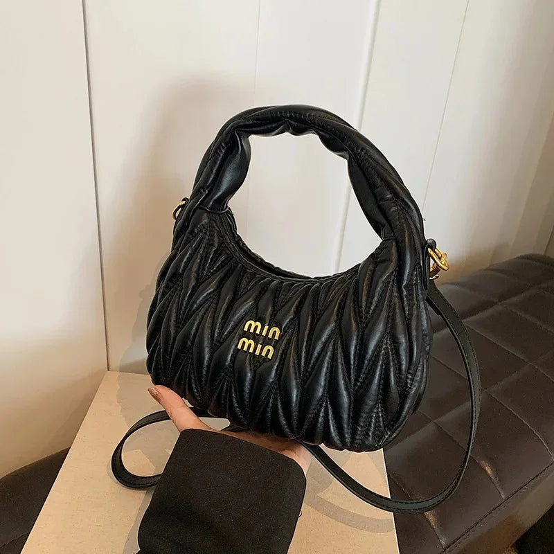 Fashionable Folded Bean Bag Women's Shoulder Bag Korean Style Summer Hot Sale Of The Season Handheld Crossbody Bag Simple Design