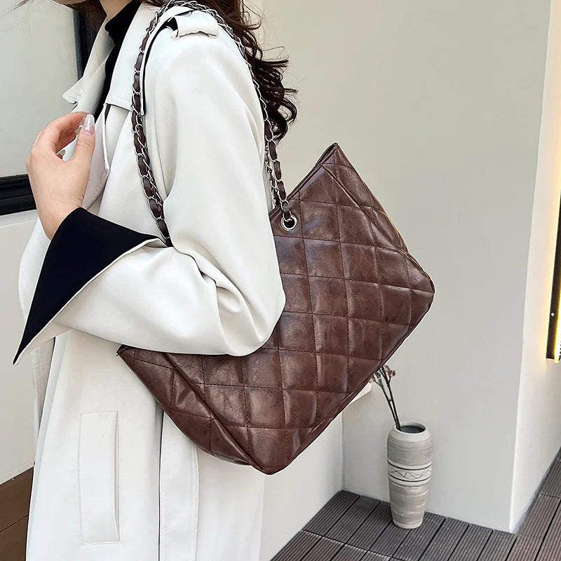 2025 Cross-Border New Arrival: Versatile Everyday Shoulder Bag Lolita Quilted Design - Effortlessly Stylish Authentic Matte